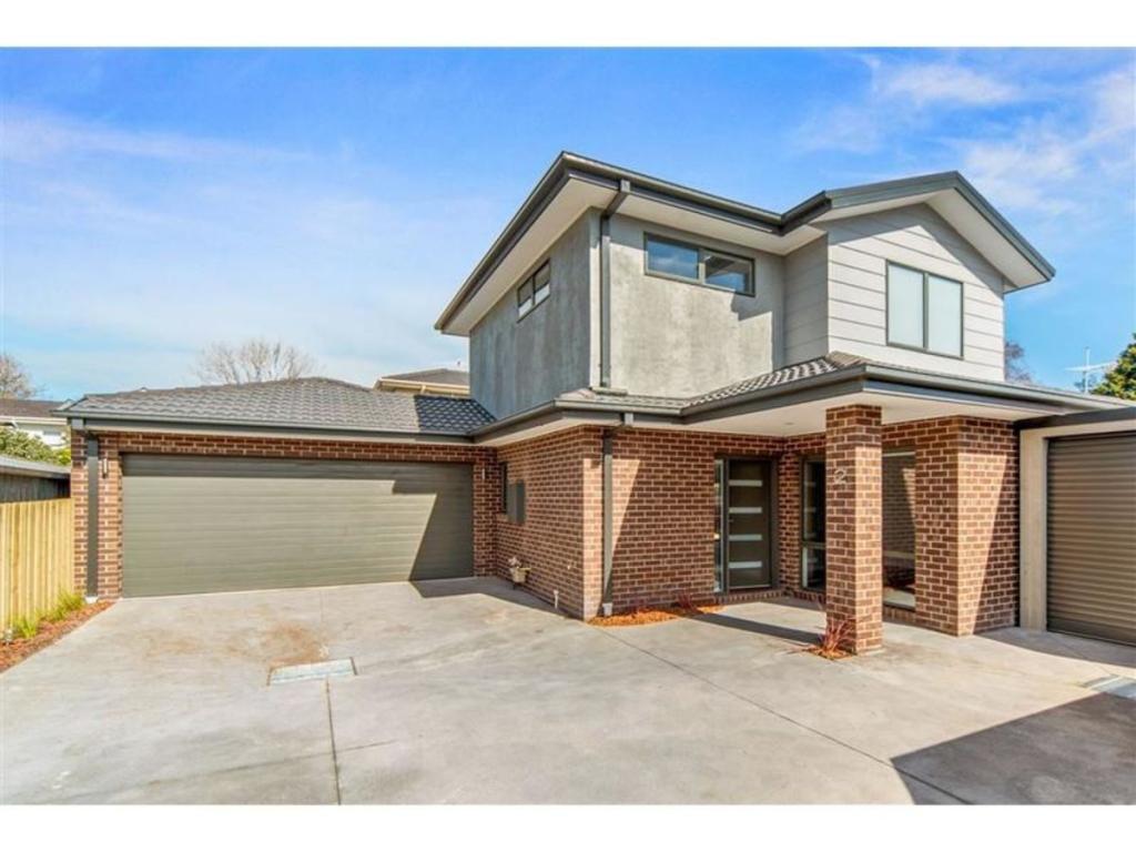 2/44 BAYVIEW RD, FRANKSTON, VIC 3199