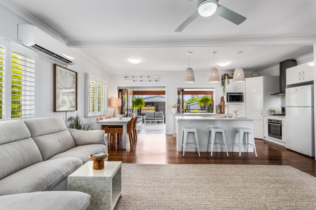 195 Blackstone Rd, Silkstone, QLD 4304