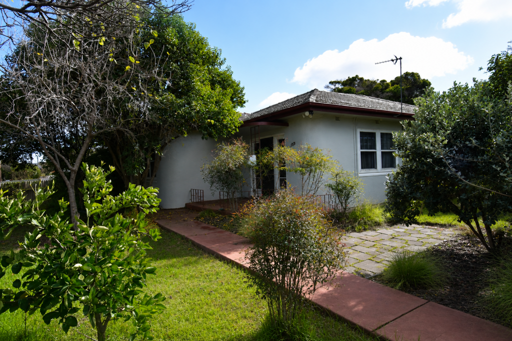 103 Simpson St, Wellington, NSW 2820