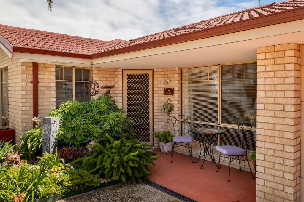 8 OATES CL, USHER, WA 6230