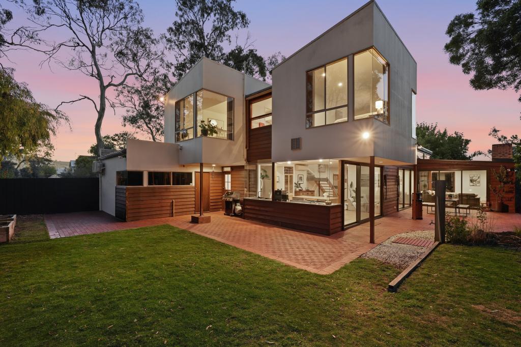 11 Surf Rd, Seven Mile Beach, TAS 7170