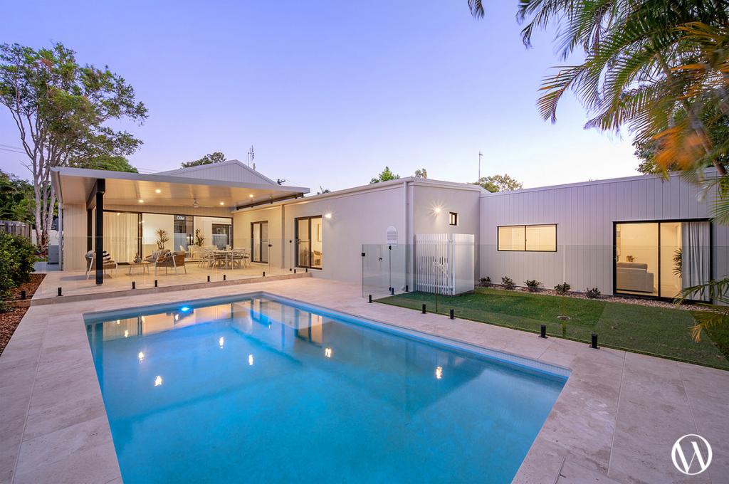 26 Sleepy Hollow Dr, Noosa Heads, QLD 4567