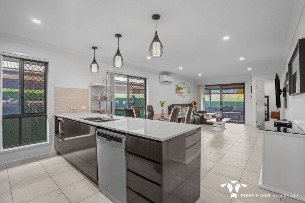7 BELLESTAR ST, GRIFFIN, QLD 4503