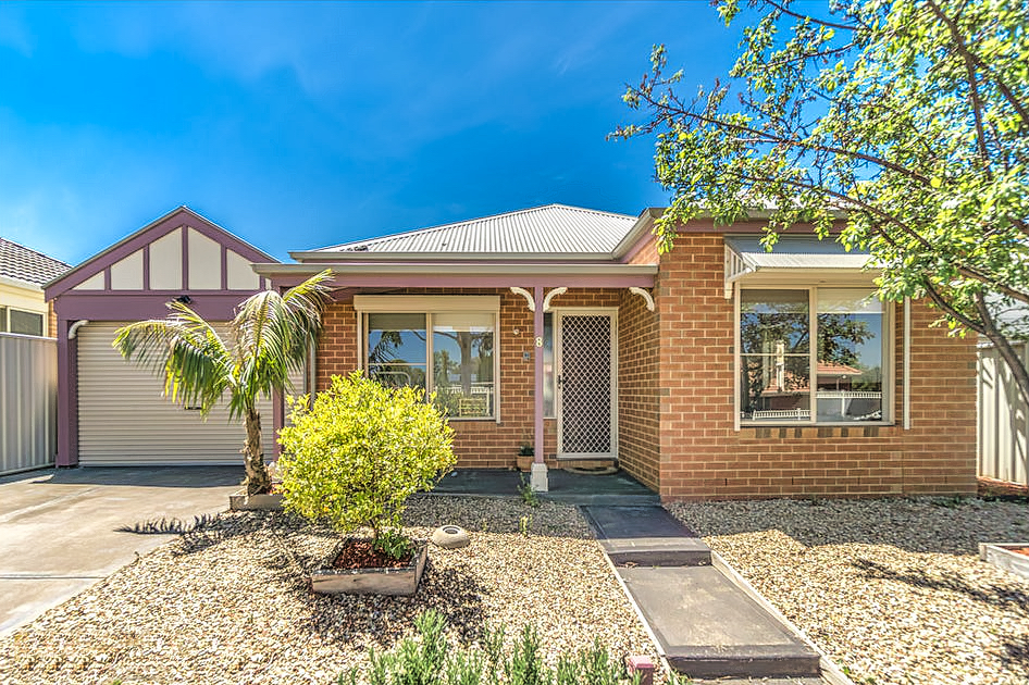 8 Tuscorora Grn, Craigieburn, VIC 3064