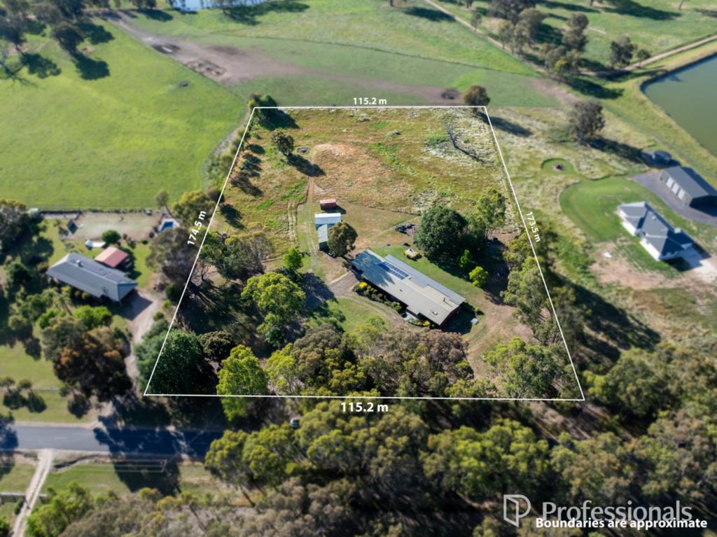 83 HUON KIEWA RD, TANGAMBALANGA, VIC 3691