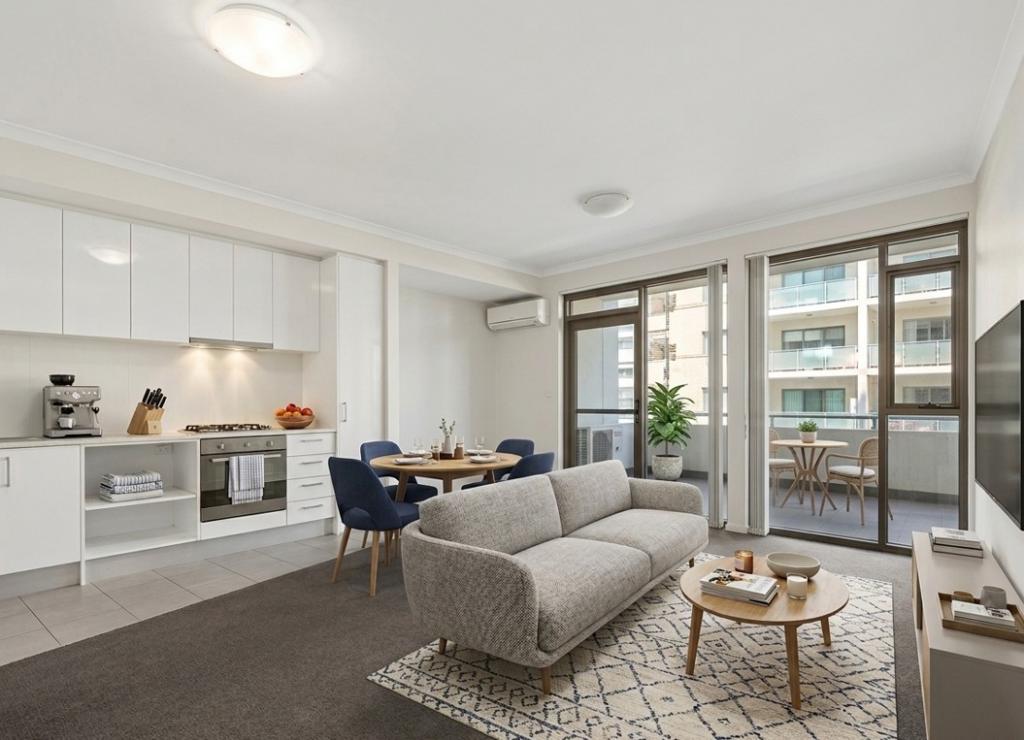 110/21 Malata Cres, Success, WA 6164