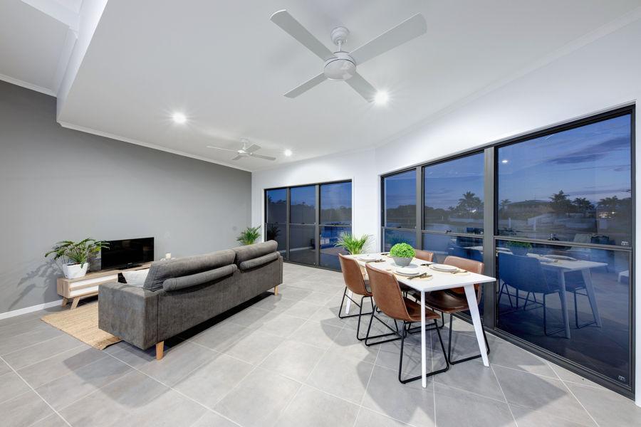 2/99 Bundilla Bvd, Mountain Creek, QLD 4557