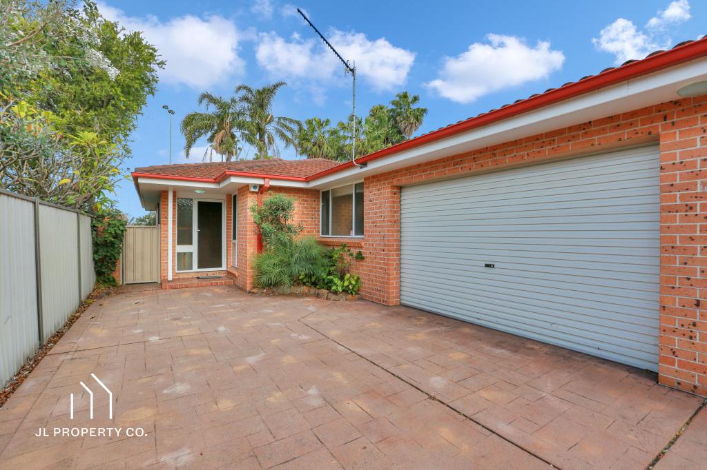 2/12 BANGALOW ST, ETTALONG BEACH, NSW 2257