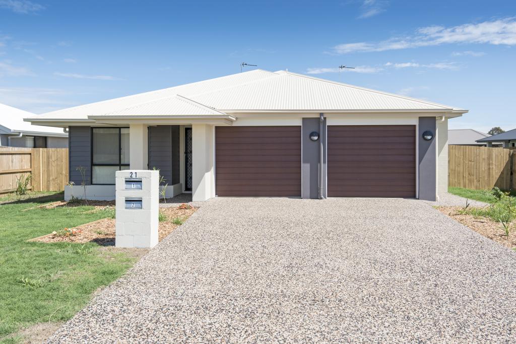 2/21 Weebah Pl, Cambooya, QLD 4358