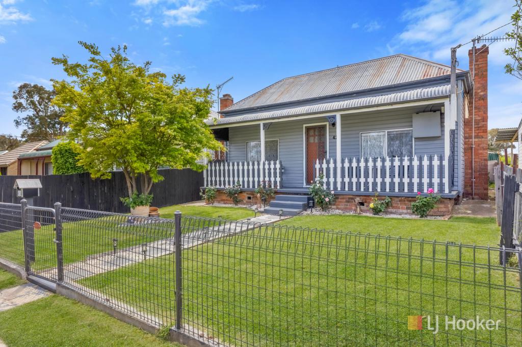 42 Lime St, Portland, NSW 2847