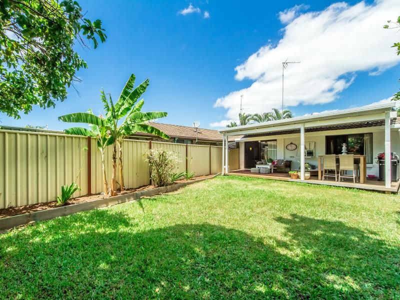 2/34 Botanical Dr, Labrador, QLD 4215