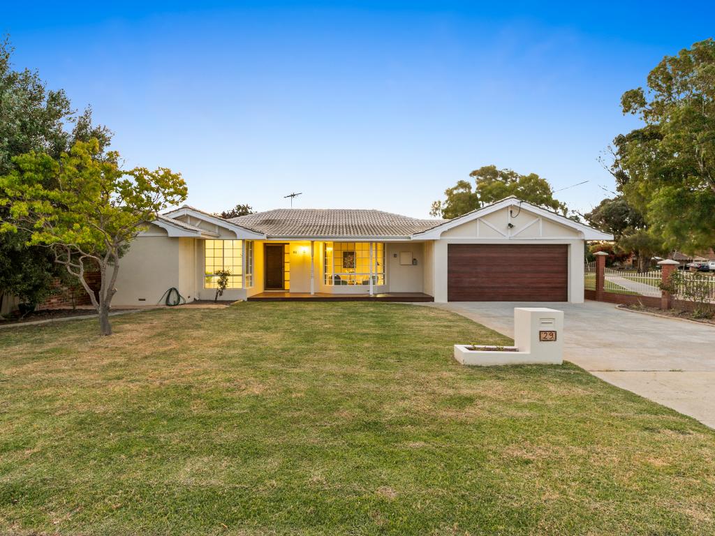 29 Joseph Rd, Safety Bay, WA 6169