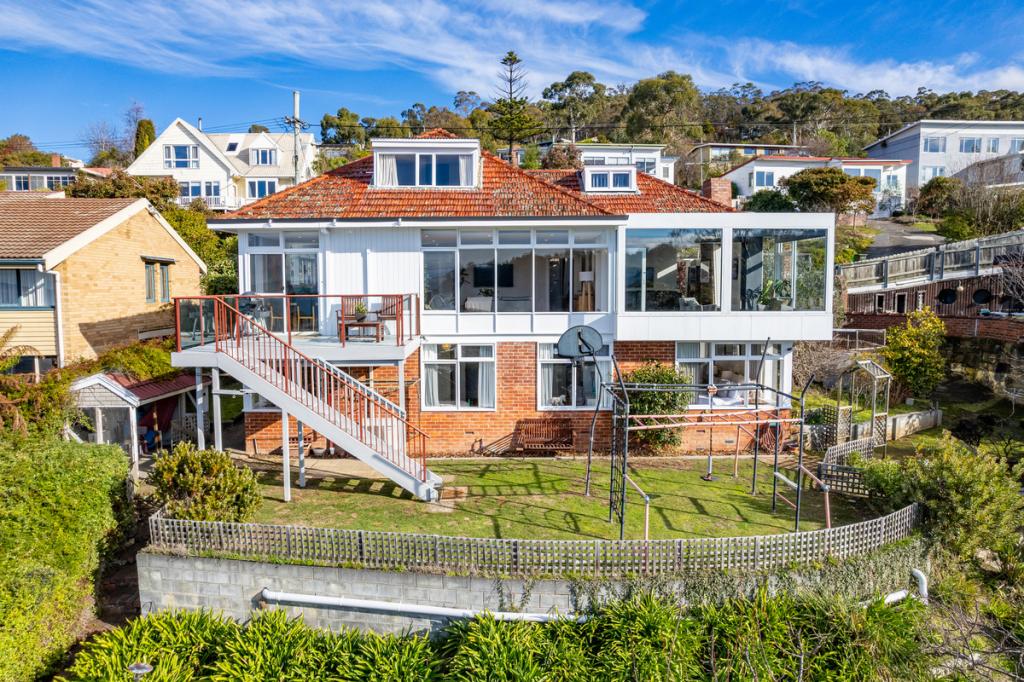 44 Roslyn Ave, Kingston Beach, TAS 7050