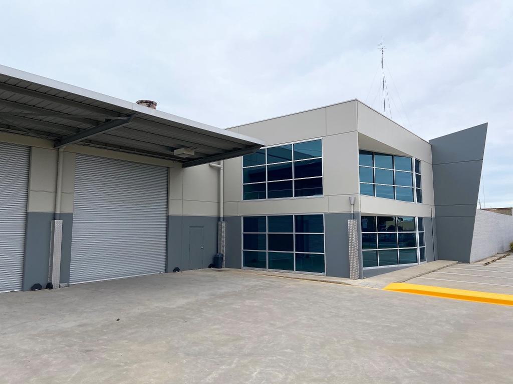 1 Churchill Rd, Dry Creek, SA 5094