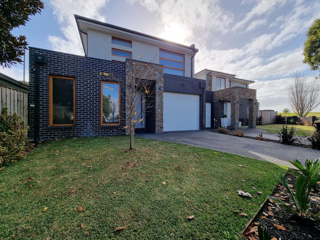 2b Marcus Rd, Dingley Village, VIC 3172