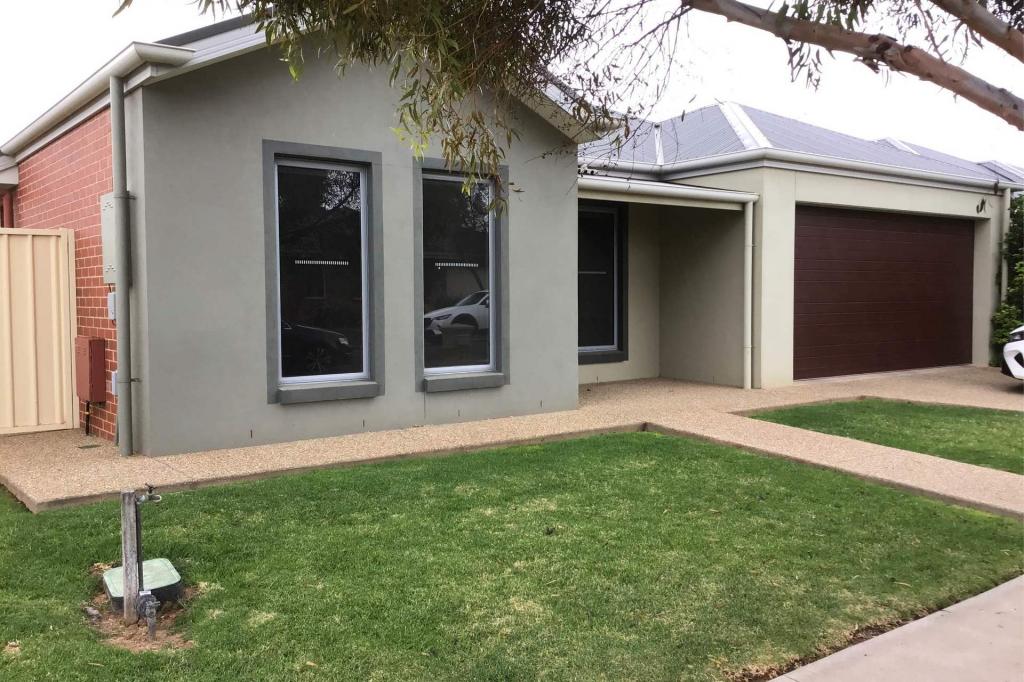 21 Tower Gdns, Mildura, VIC 3500
