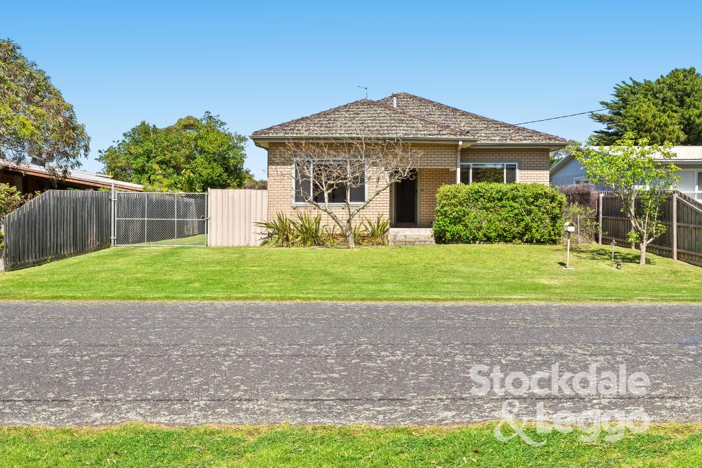 111 Raymond St, Tootgarook, VIC 3941