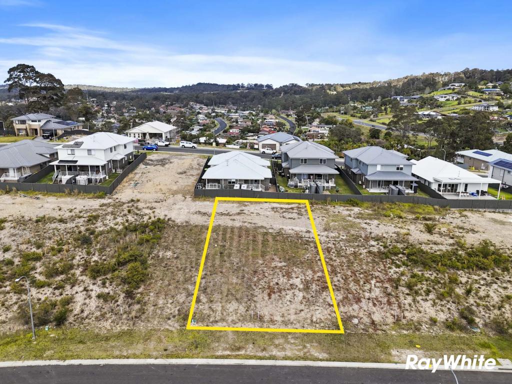 10 Pelsart Ave, Sunshine Bay, NSW 2536