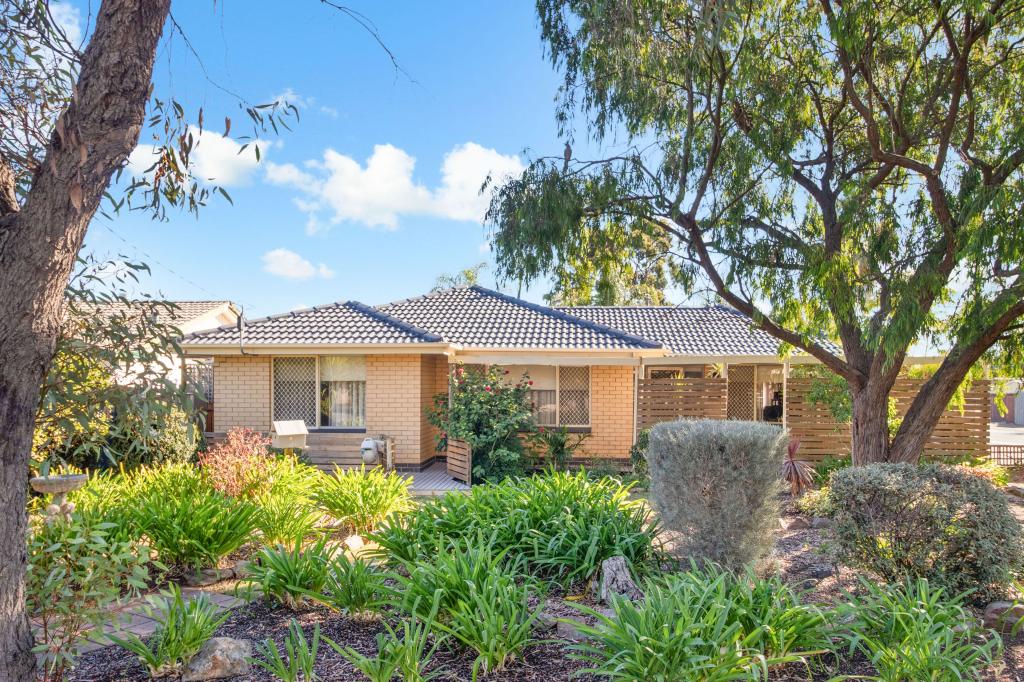 17 PRINCE CHARLES ST, MORPHETT VALE, SA 5162