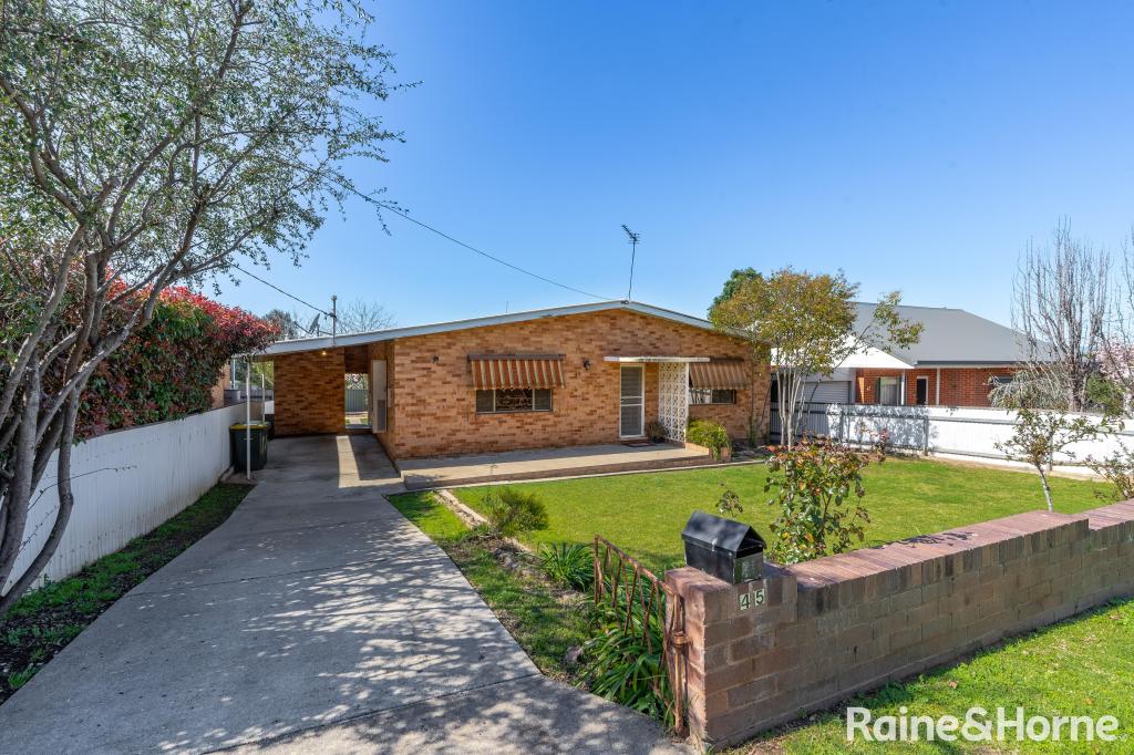 45 Grove St, Kooringal, NSW 2650