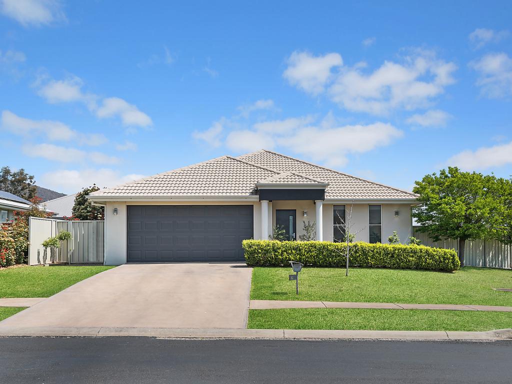2 Henry Bayly Dr, Mudgee, NSW 2850