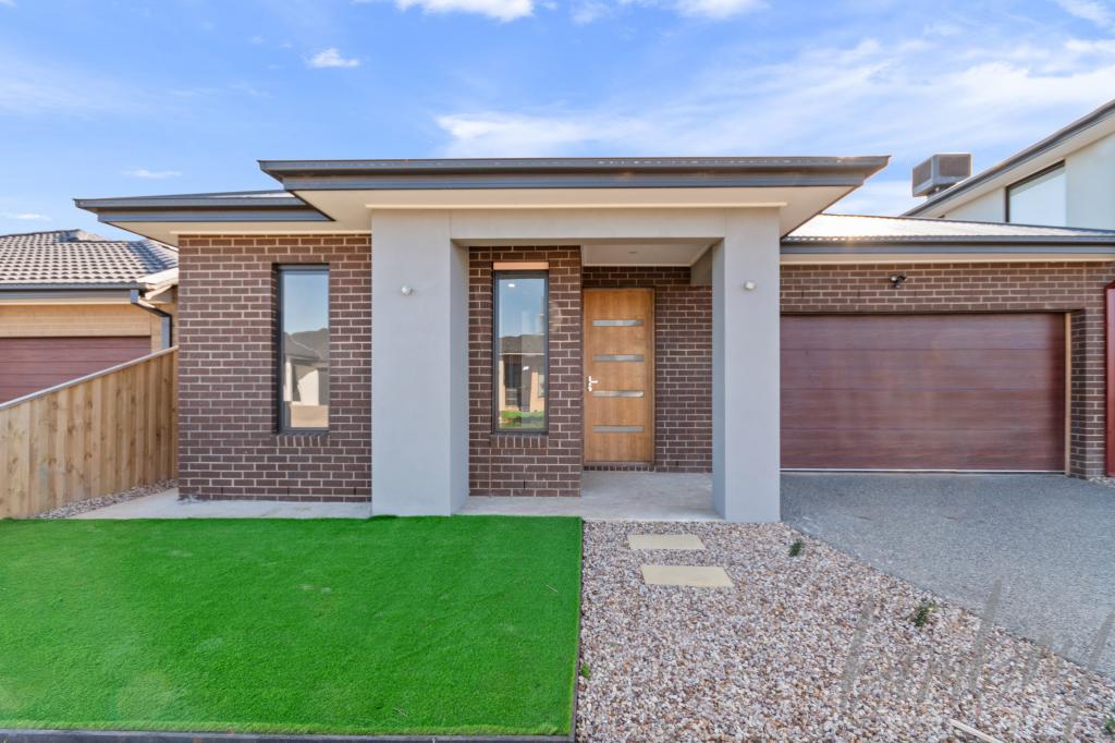 14 Gibbs St, Deanside, VIC 3336