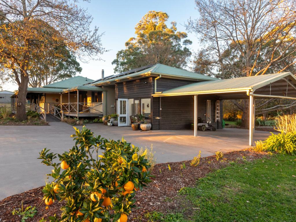 12 Corridgeree Rd, Tarraganda, NSW 2550