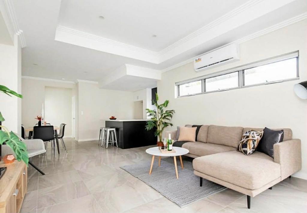 3c Changton Way, Westminster, WA 6061