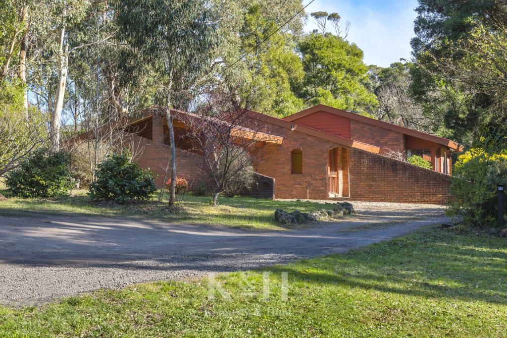 76 Bent St, Macedon, VIC 3440