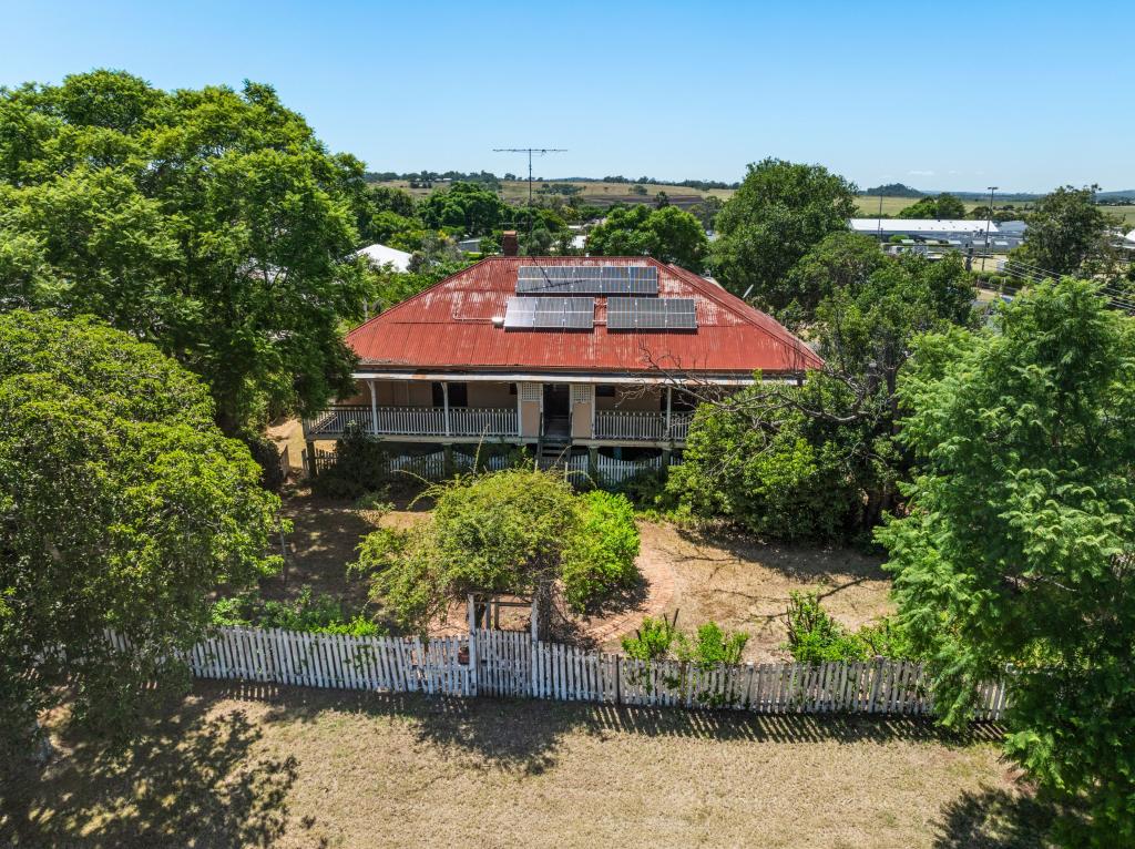 28 Steele St, Pittsworth, QLD 4356