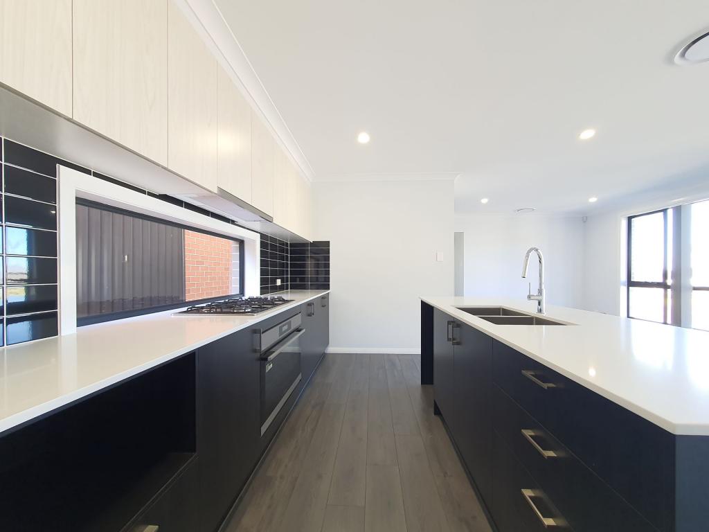 45 SEVENTH AVE, AUSTRAL, NSW 2179