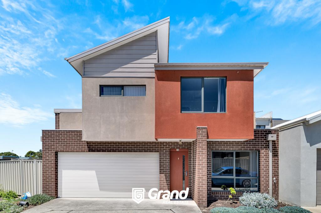 15/7 Cyan Cres, Officer, VIC 3809