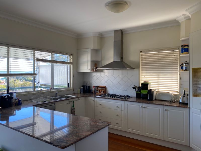 19 Newman Rd, Moorooka, QLD 4105