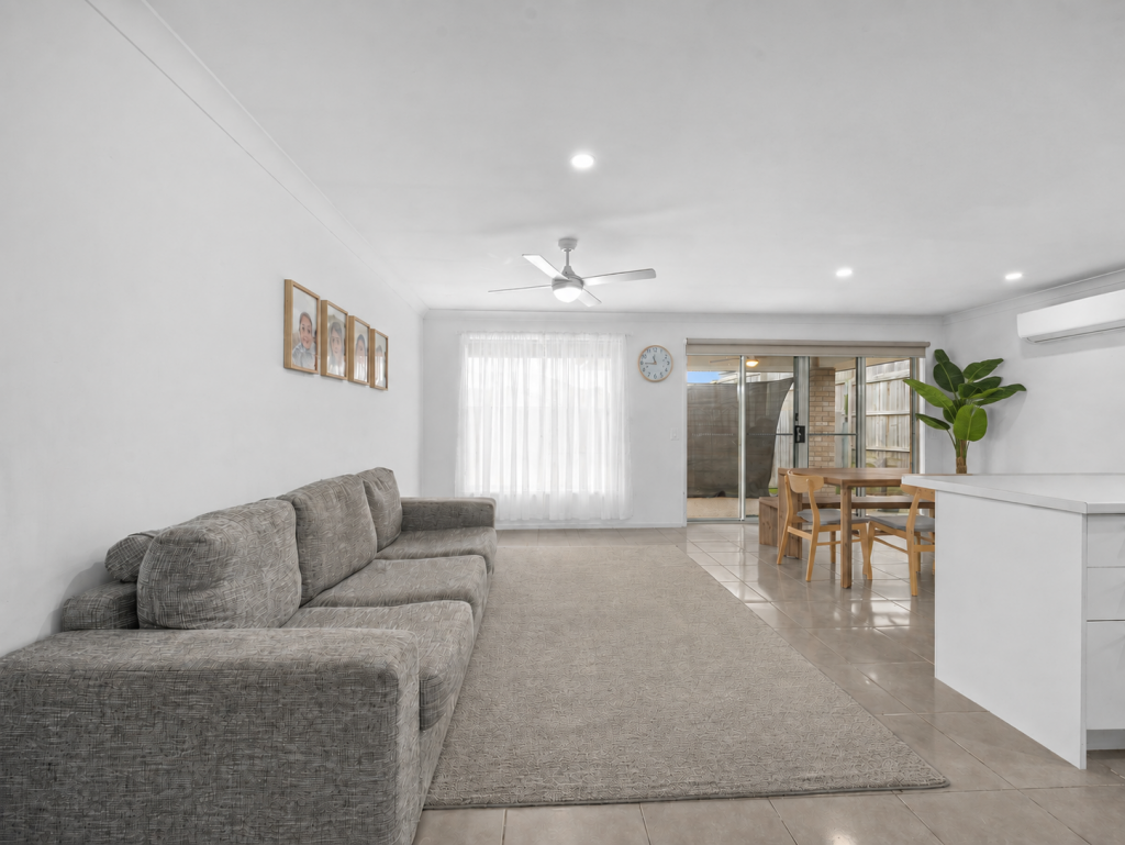 4 Rome St, Redbank, QLD 4301