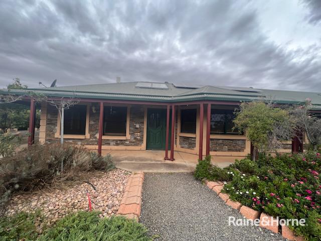 364 Barabba Rd, Redbanks, SA 5502