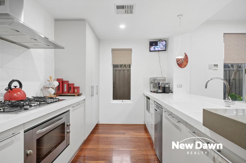 31 SAFFORD AVE, AVELEY, WA 6069