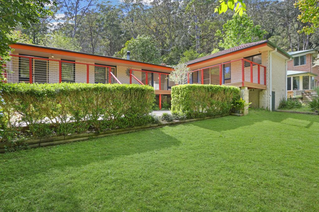 4 Lockinvar Pl, Hornsby, NSW 2077