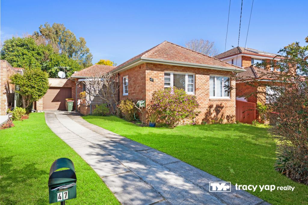 47 Russell St, Denistone East, NSW 2112