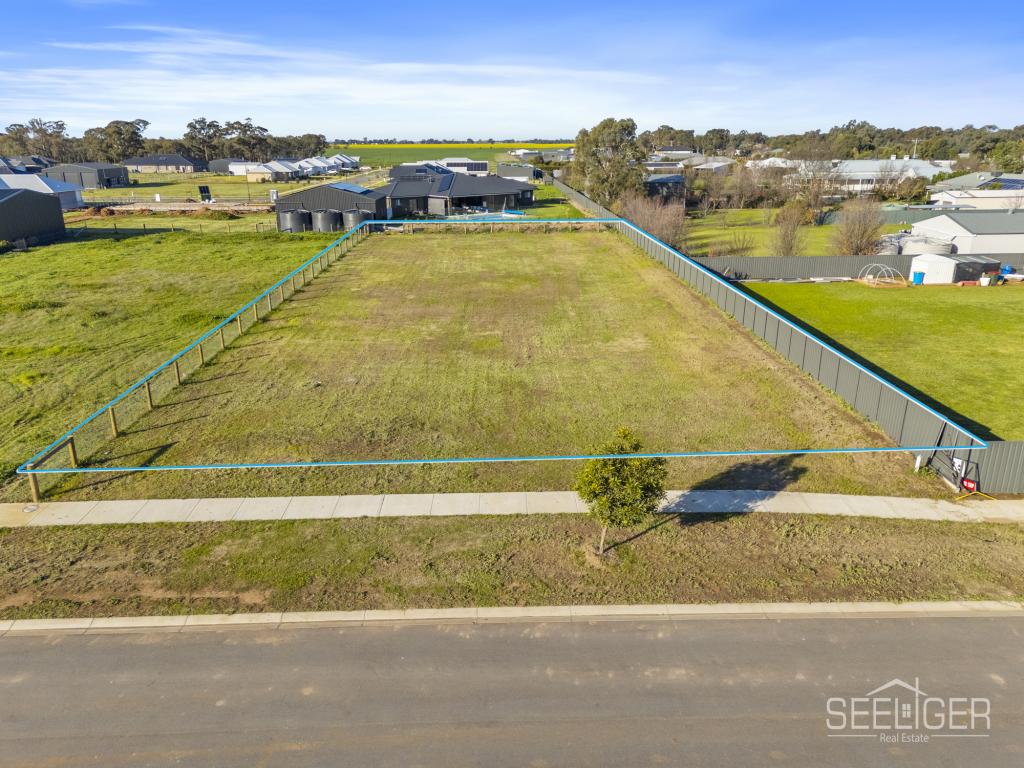6 IRONBARK ST, YARRAWONGA, VIC 3730