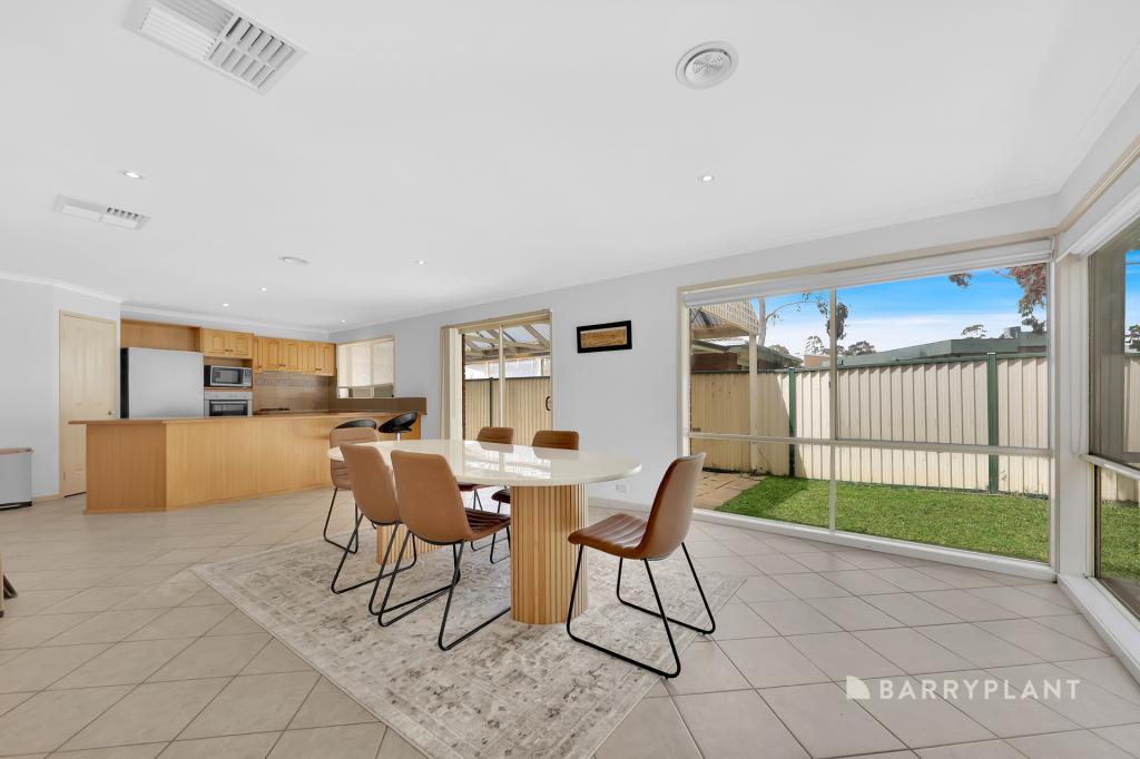 15 Wallaby Walk, South Morang, VIC 3752