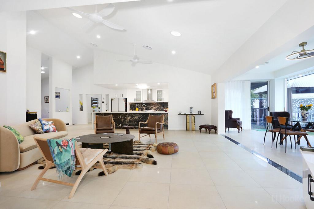 6 MANACOR PL, COOMBABAH, QLD 4216
