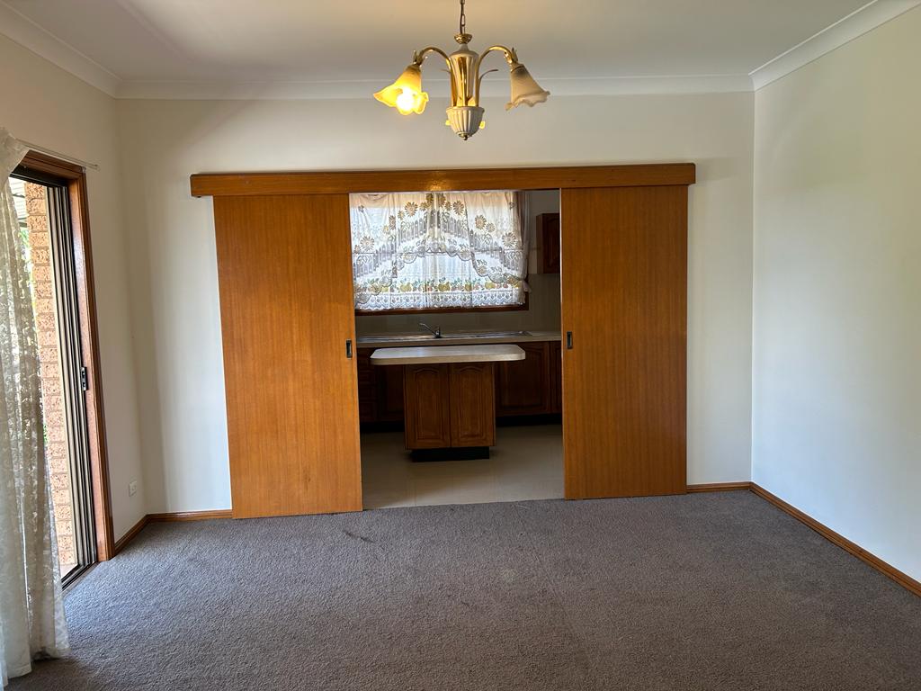 11 Zeolite Pl, Eagle Vale, NSW 2558