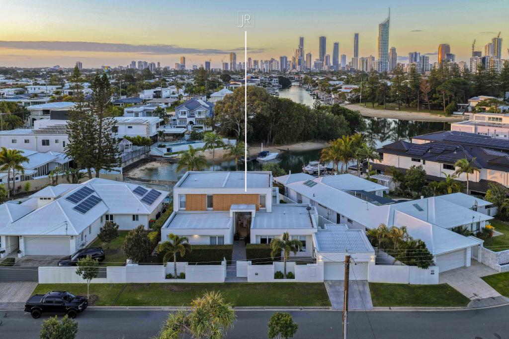 12 Beverley Cres, Broadbeach Waters, QLD 4218