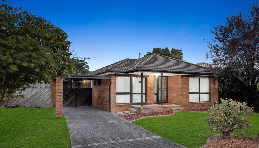 76 Scotsburn Way, Endeavour Hills, VIC 3802
