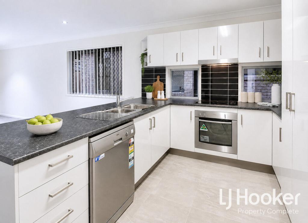 8 Bailey St, Yarrabilba, QLD 4207