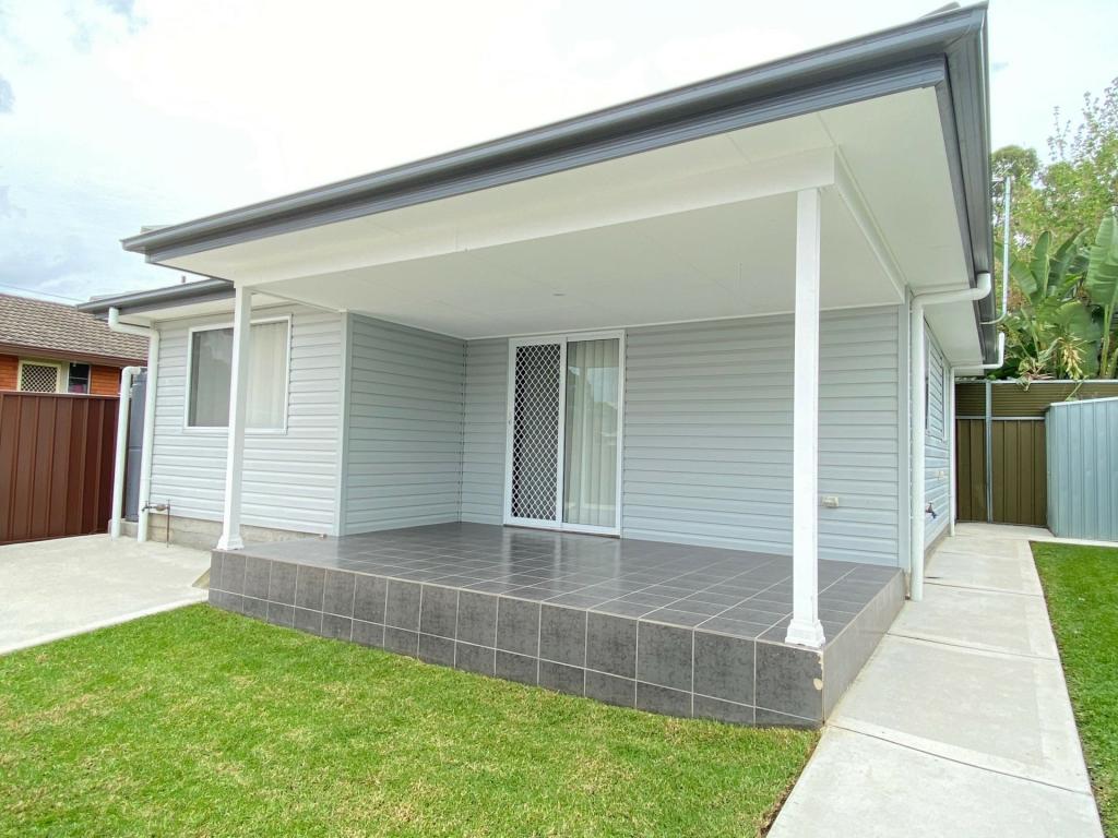 33a Carinda Dr, South Penrith, NSW 2750