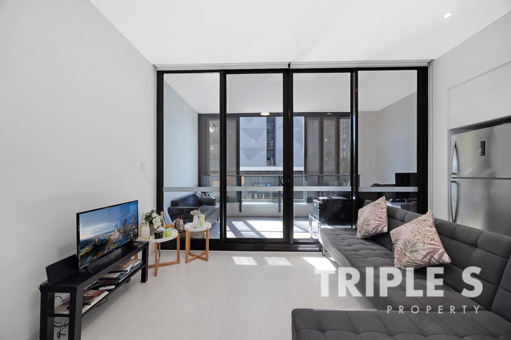 206/57 Hill Rd, Wentworth Point, NSW 2127