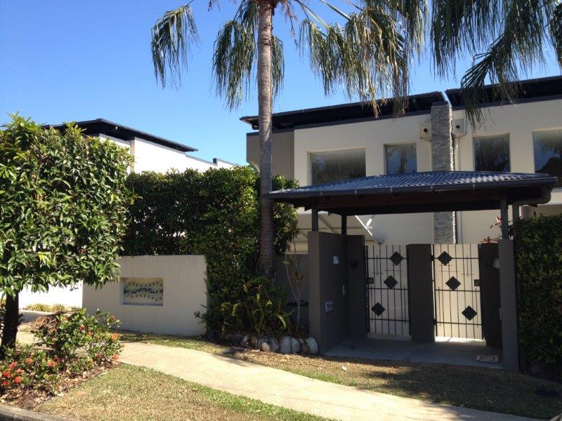 2/37 Katharina St, Noosa Heads, QLD 4567