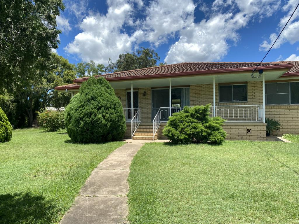 186 Ipswich St, Esk, QLD 4312