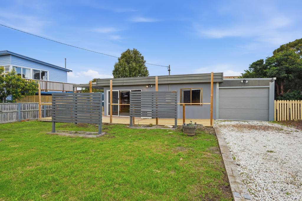 8 Fourth Ave, Dodges Ferry, TAS 7173